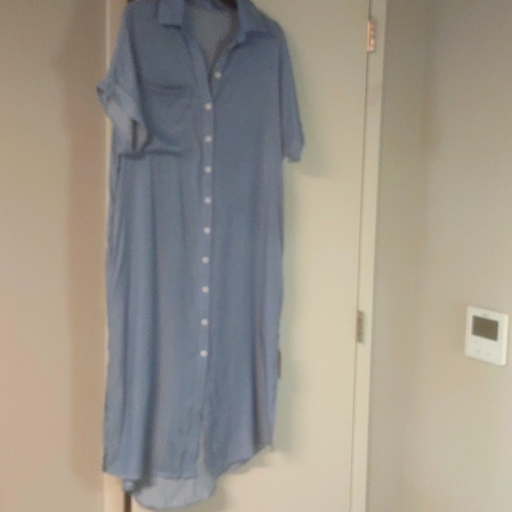 A dress by Cupshe